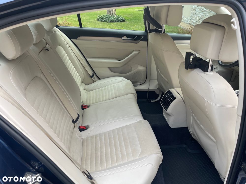 Volkswagen Passat 1.8 TSI BMT Highline DSG - 4