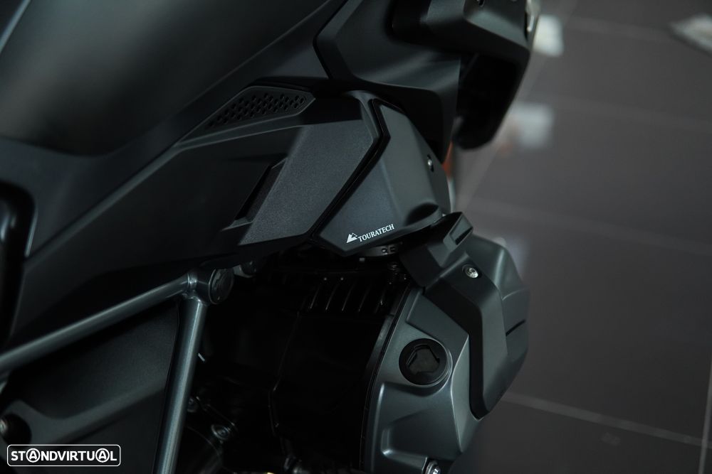 BMW R 1250 GS TRIPLE BLACK - 38
