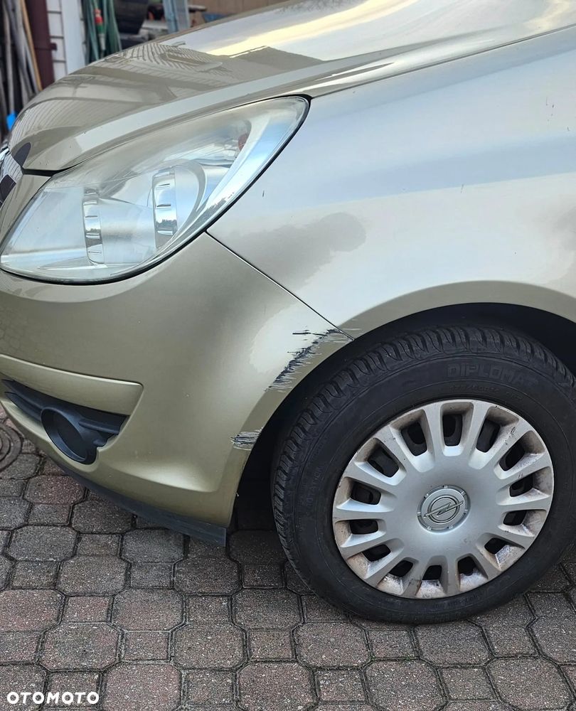 Opel Corsa 1.2 16V Cosmo - 12