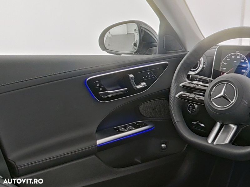 Mercedes-Benz C 180 9G-TRONIC AMG Line - 4