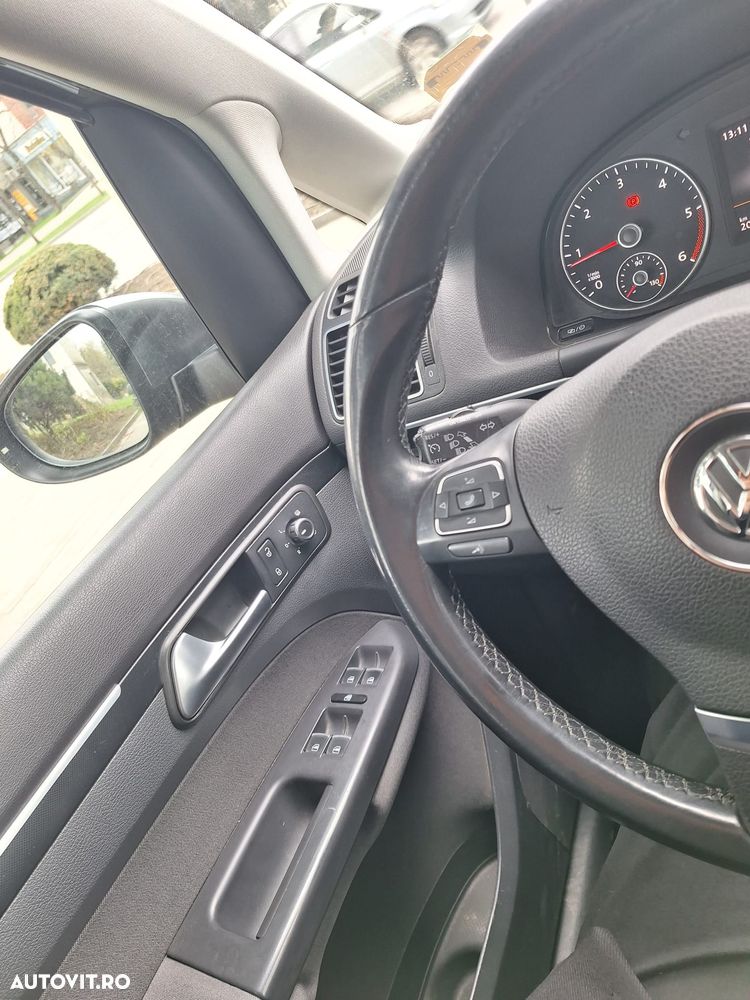 Volkswagen Touran 2.0 TDI BlueMotion Technology Comfortline - 11