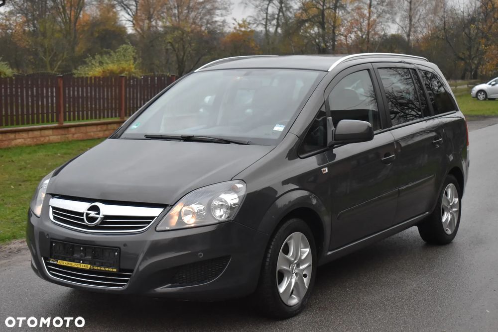 Opel Zafira - 15