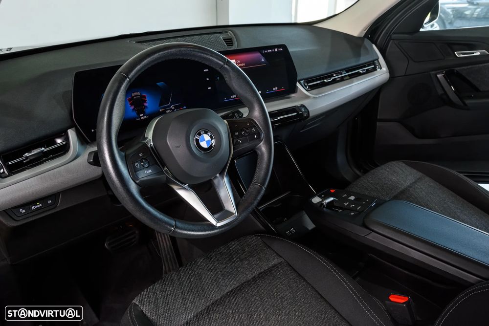 BMW X1 sDrive18d - 14