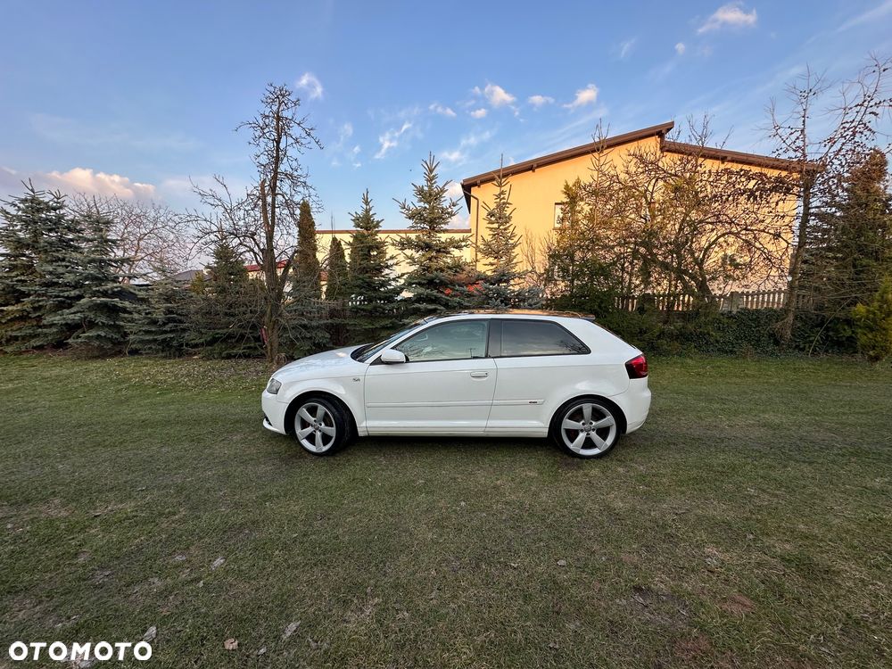 Audi A3 3-drzwiowe 1.6 S Line Sportpaket plus - 26