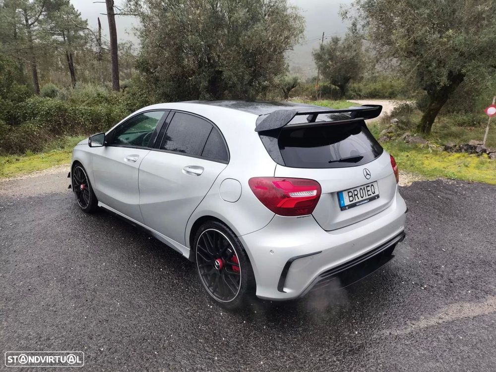 Mercedes-Benz A 45 AMG 4Matic Speedshift 7G-DCT - 11