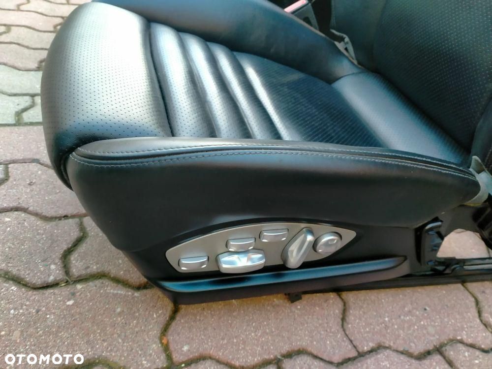 PORSCHE PANAMERA TURBO GTS LIFT Fotele Kanapa Wnętrze Tapicerka Drzwi - 4