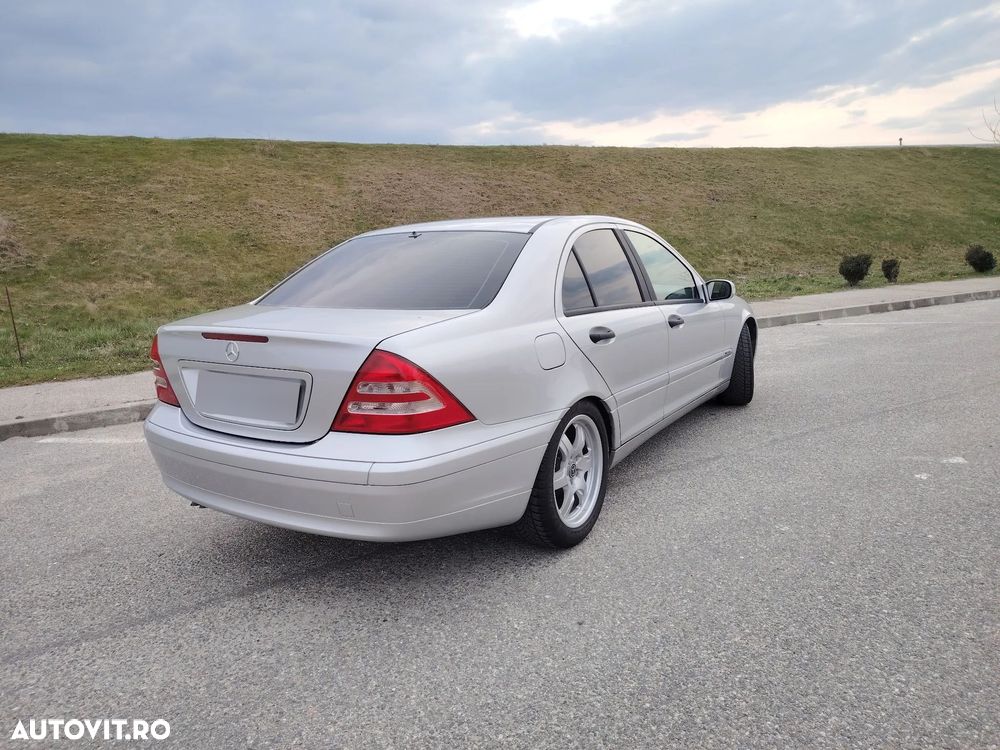 Mercedes-Benz C 200 CDI Classic - 3