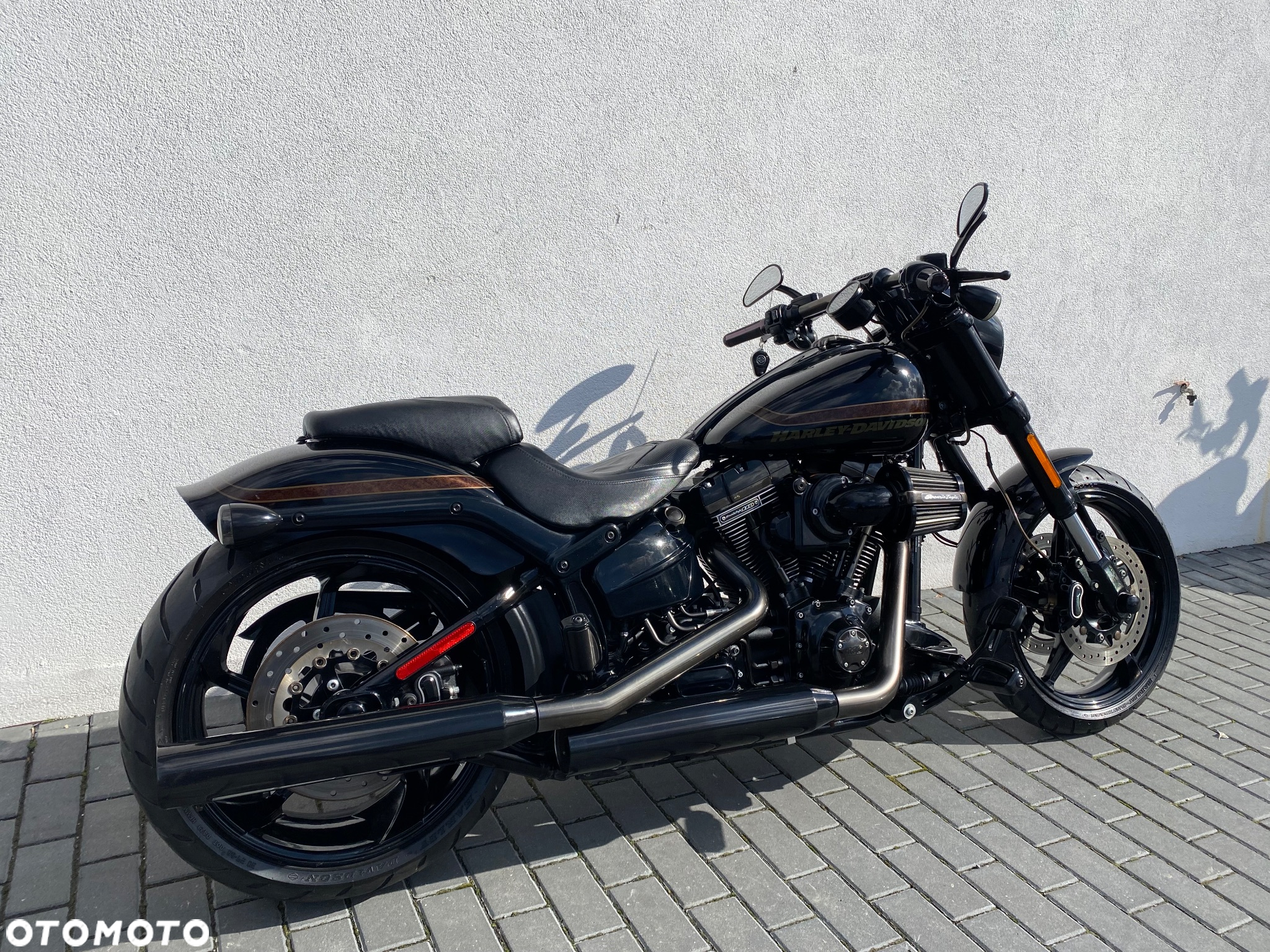 Harley-Davidson FXSB Breakout - 5