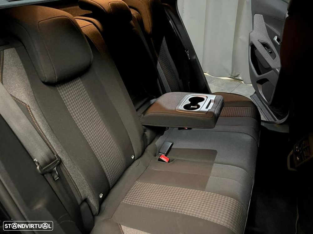 Peugeot 3008 BlueHDi 130 Stop & Start EAT8 Active Pack - 12