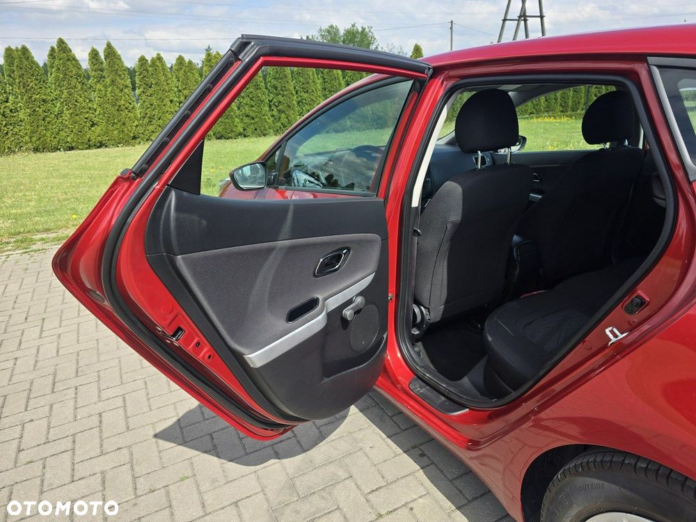 Kia Ceed - 20