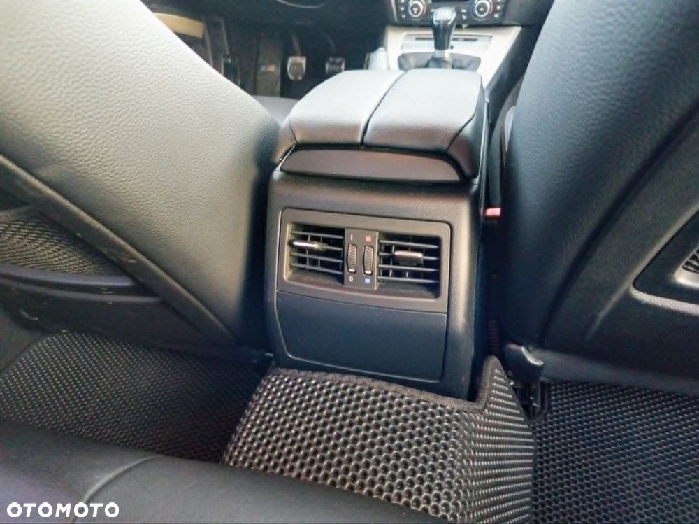 BMW Seria 3 316d - 9