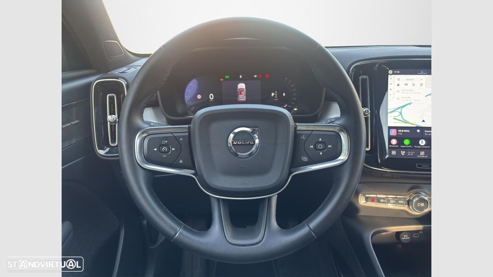 Volvo XC 40 2.0 B3 Plus Dark - 13