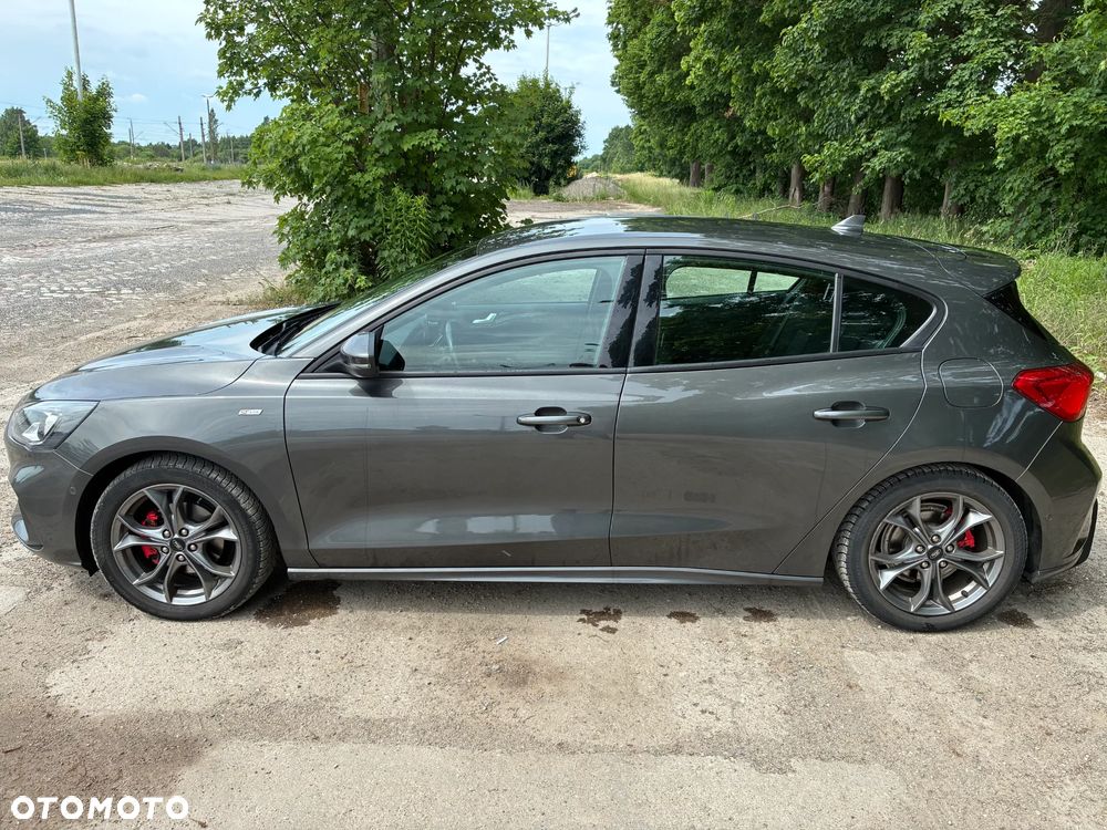 Ford Focus 1.5 EcoBoost ST-Line X - 2