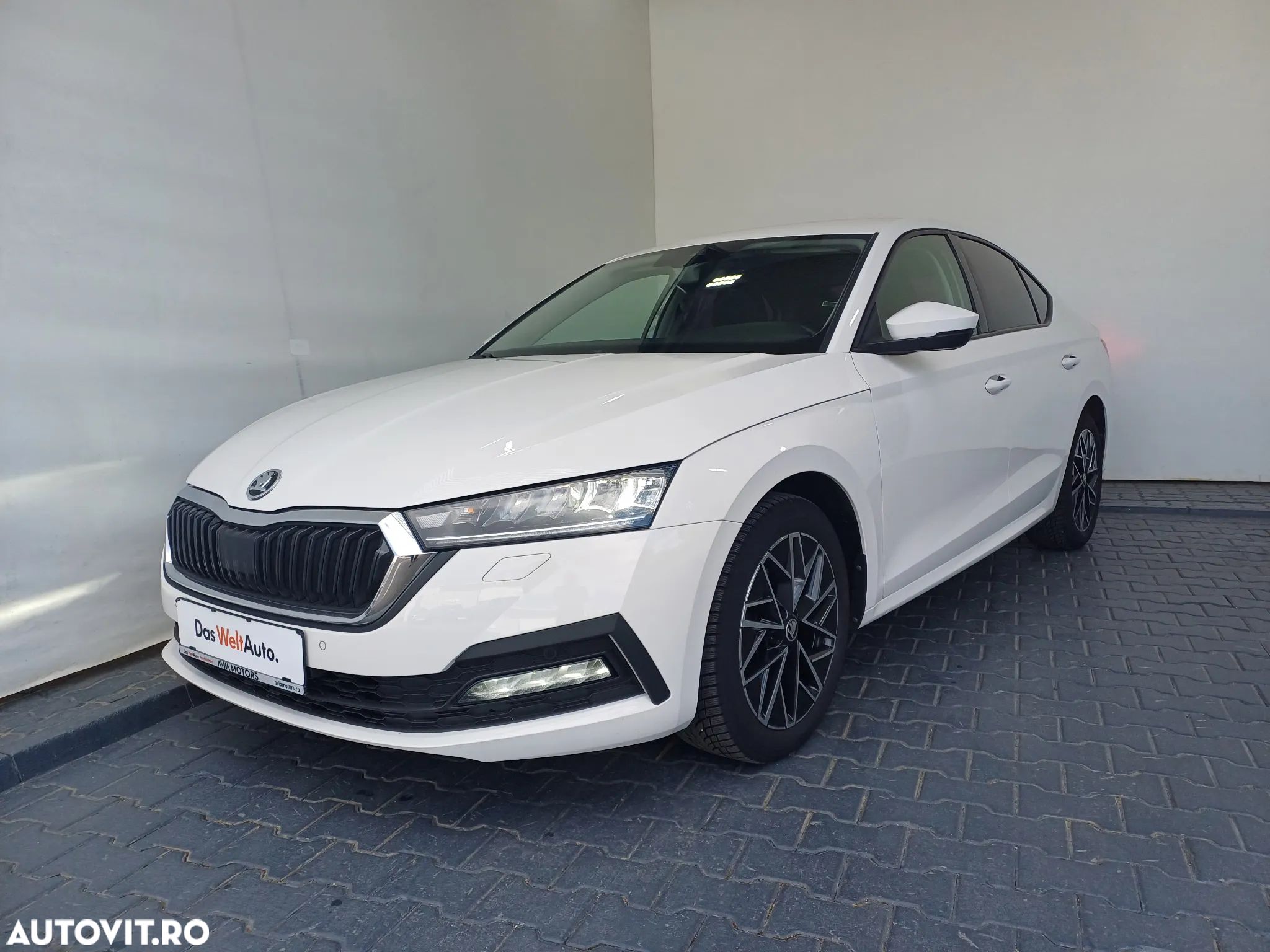 Skoda Octavia 2.0 TDI Ambition - 1