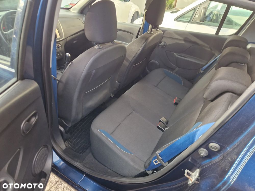 Dacia Sandero - 20