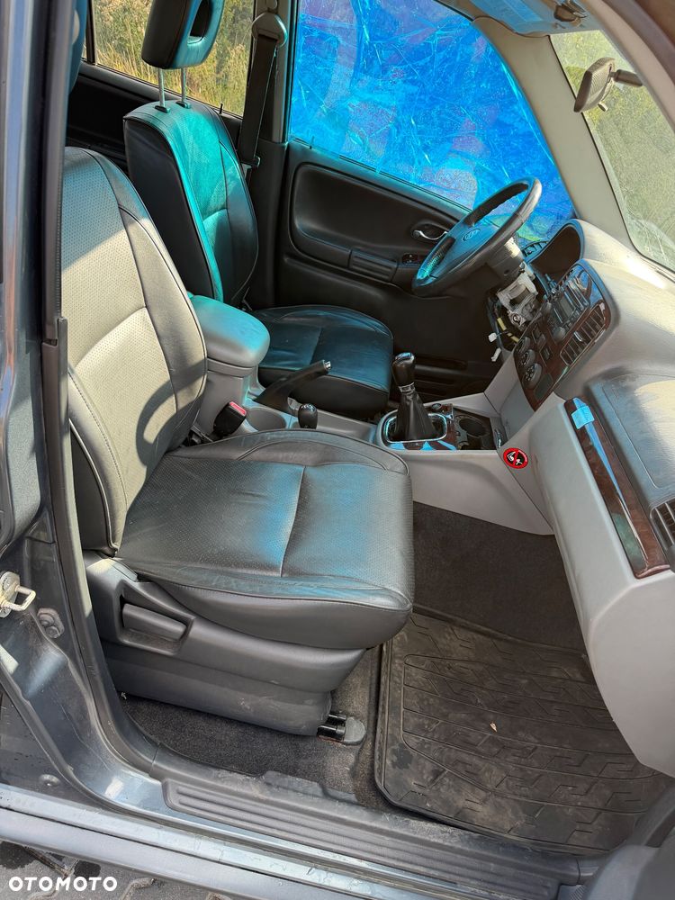 Suzuki Grand Vitara 2.0 Special Edition - 10