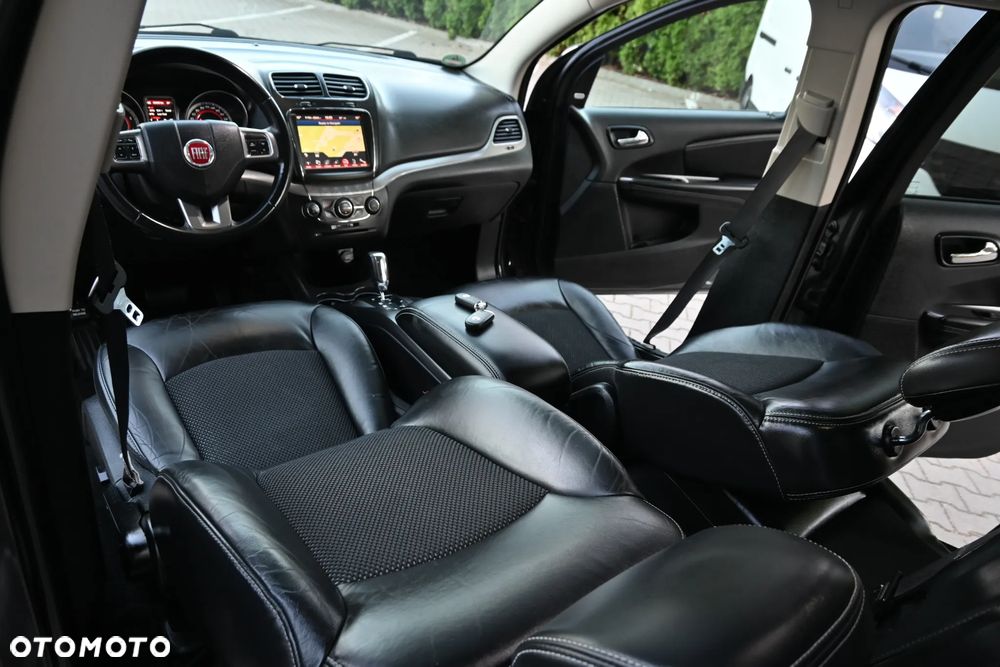 Fiat Freemont 2.0 Multijet 16V DPF Automatik Allrad Cross - 27