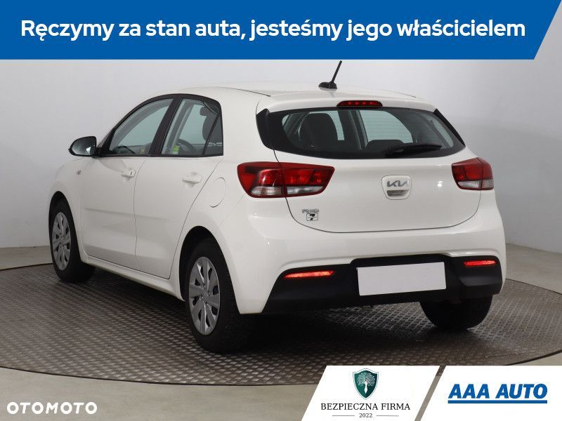 Kia Rio - 6