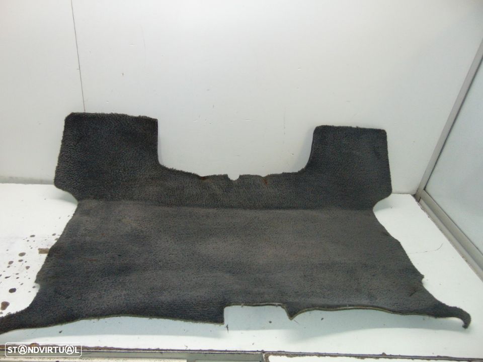 Volvo 480 alcatifa da mala - 1