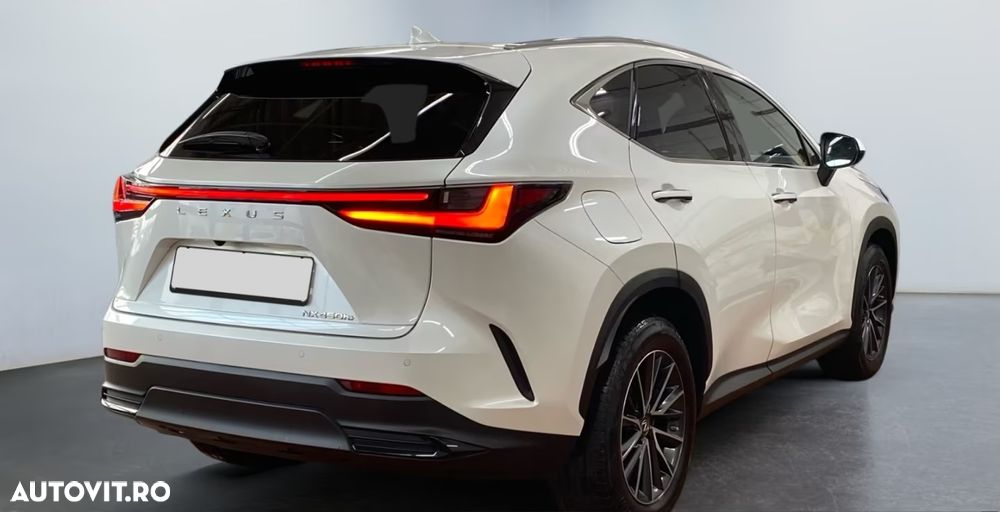 Lexus Seria NX 450h+ E-FOUR Executive Line - 6