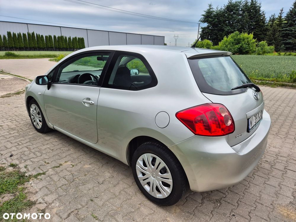 Toyota Auris 2.0 D-4D Premium - 15