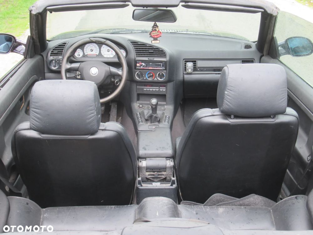 BMW Seria 3 - 25