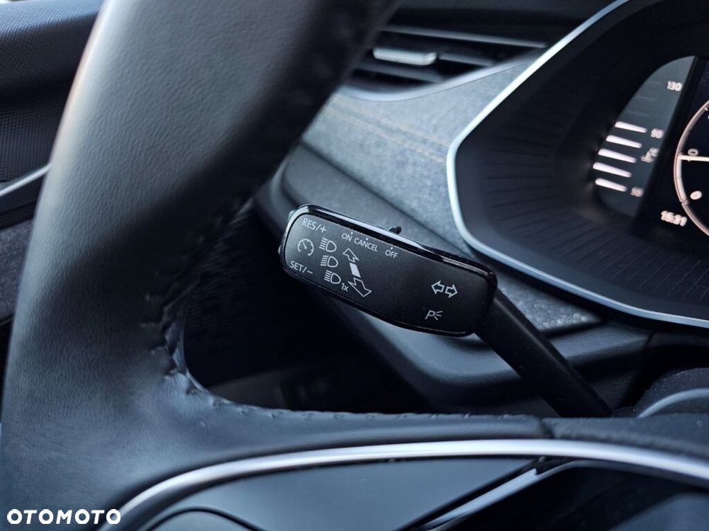 Skoda Octavia 1.5 TSI Selection - 19