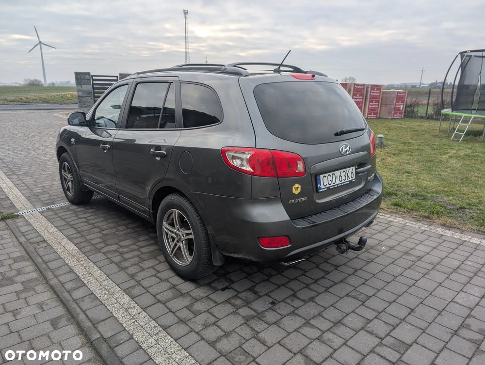 Hyundai Santa Fe - 4