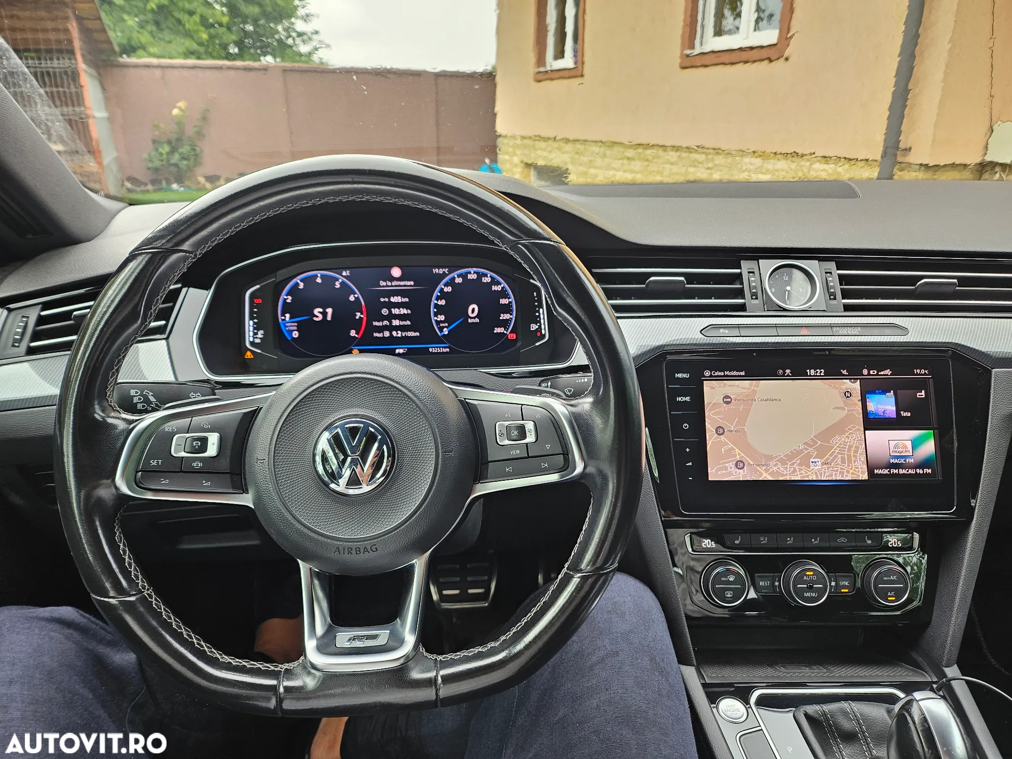Volkswagen ARTEON 2.0 TSI DSG R-Line - 10