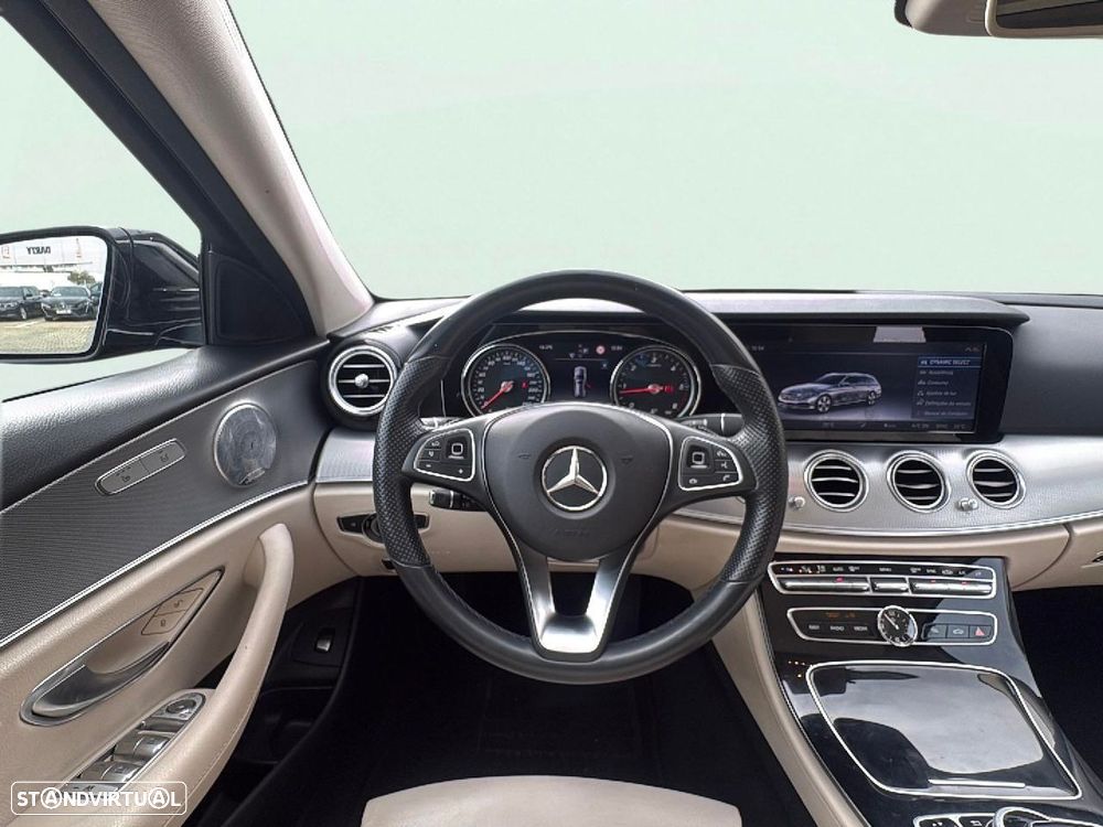Mercedes-Benz E 220 d Avantgarde - 12