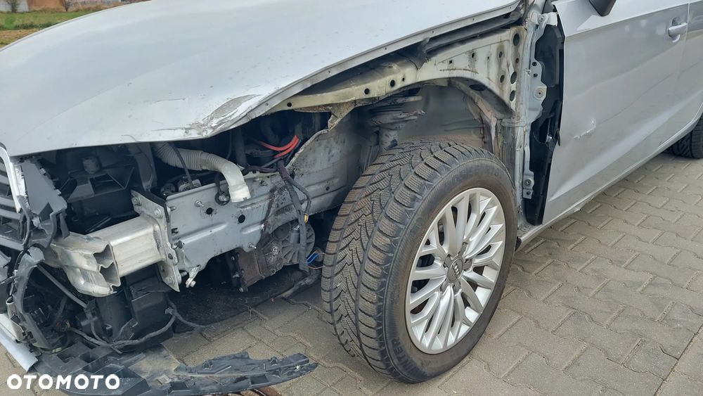 Audi A3 Sportback 1.6 TDI S tronic sport - 7