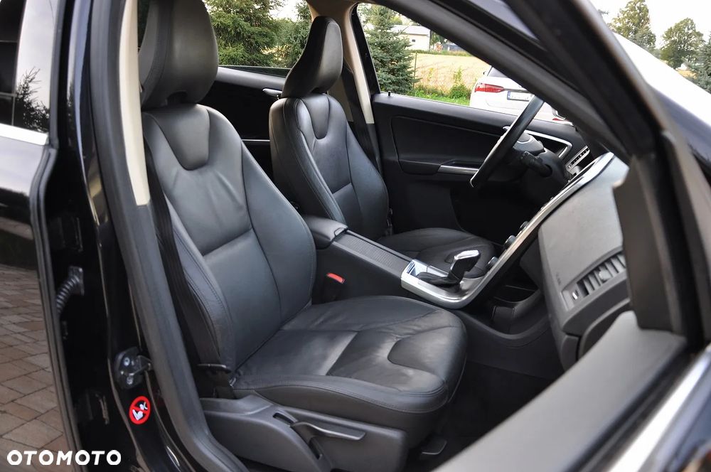 Volvo XC 60 - 23