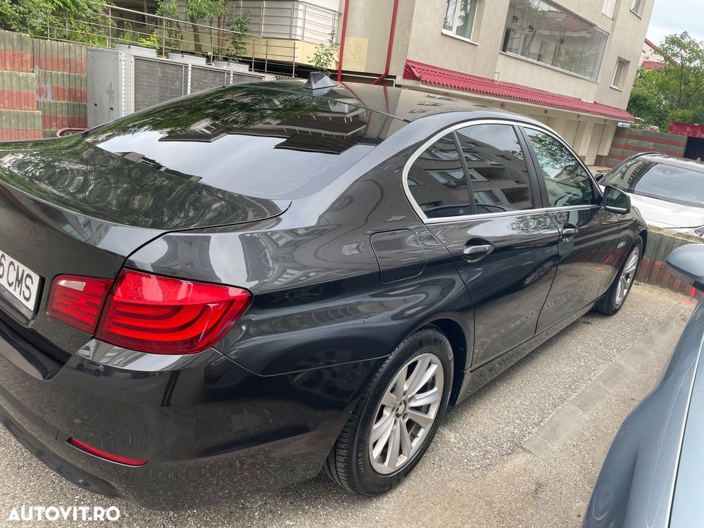 BMW Seria 5 520d - 2
