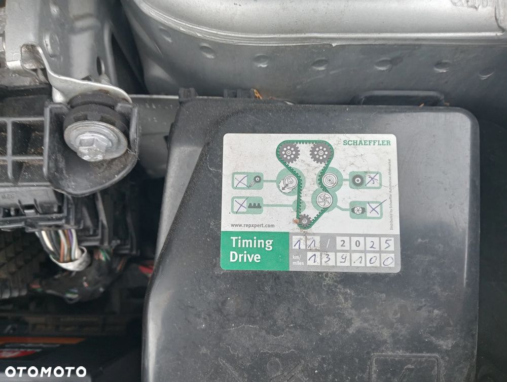 Renault Clio (Energy) dCi 90 Start & Stop INTENS - 19