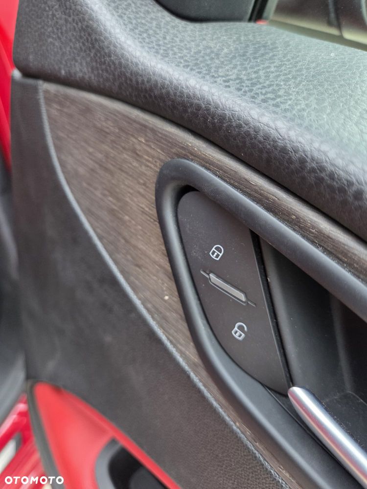 Alfa Romeo Stelvio 2.0 Turbo 16V AT8-Q4 Ti - 9