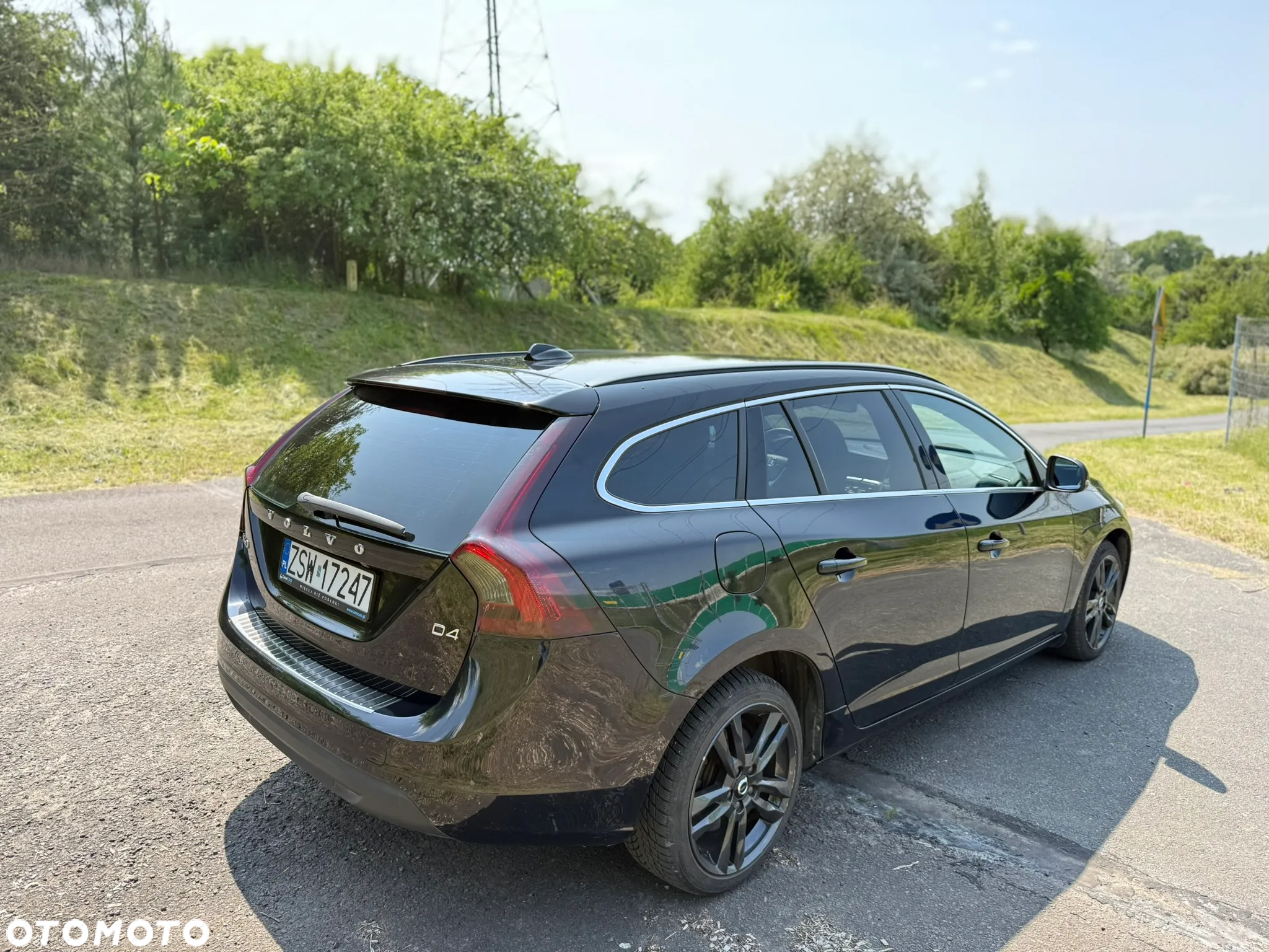 Volvo V60 D4 Momentum - 4