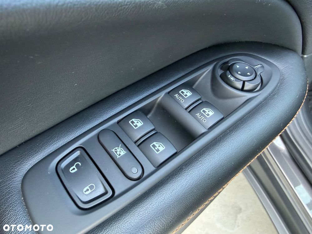 Jeep Compass 1.3 TMair Limited FWD S&S DDCT - 16