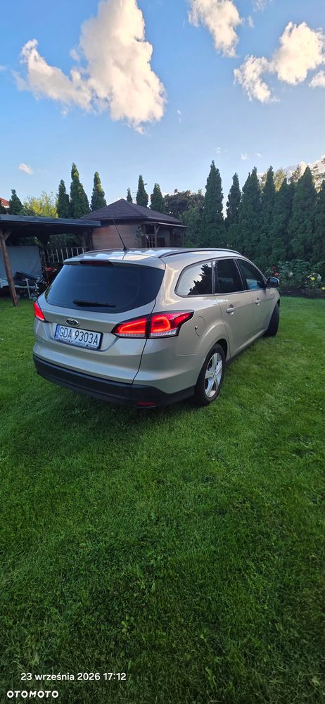 Ford Focus 1.6 TDCi DPF Trend - 6