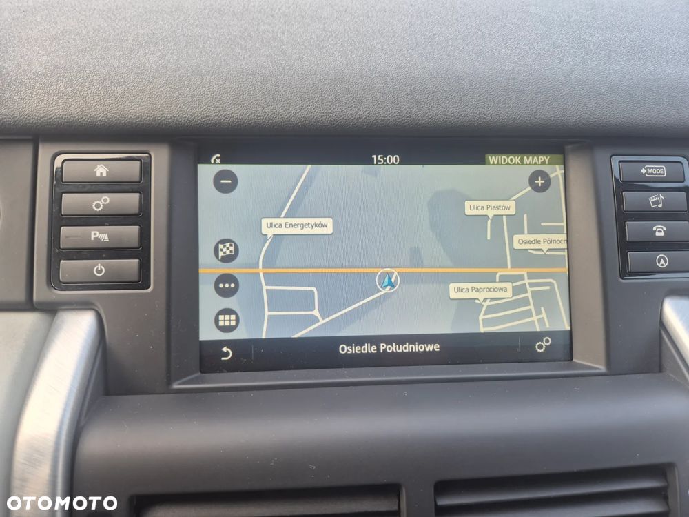 Land Rover Discovery Sport - 27