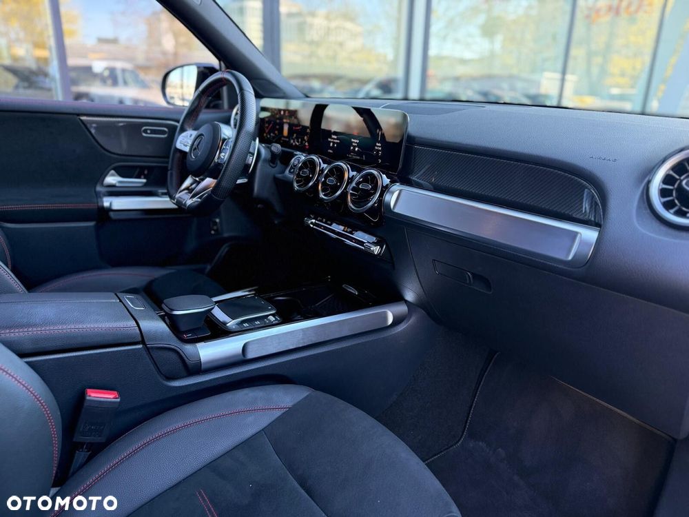 Mercedes-Benz GLB AMG 35 mHEV 4-Matic 8G-DCT - 17