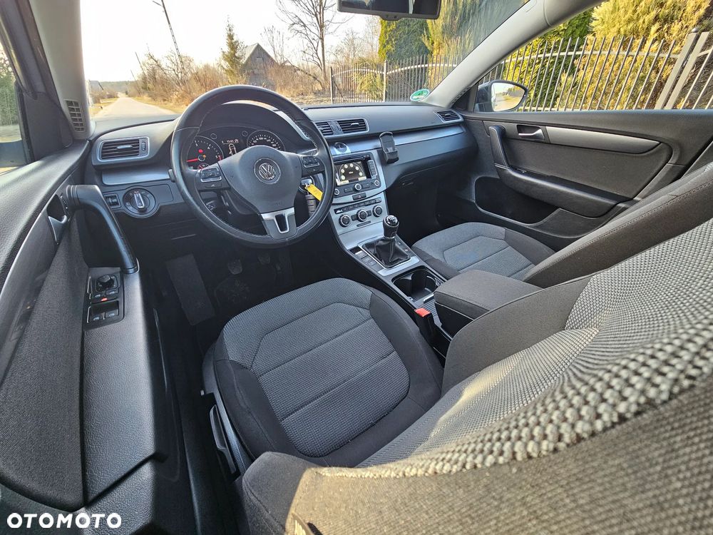 Volkswagen Passat 2.0 TDI BlueMotion Technology Highline - 7