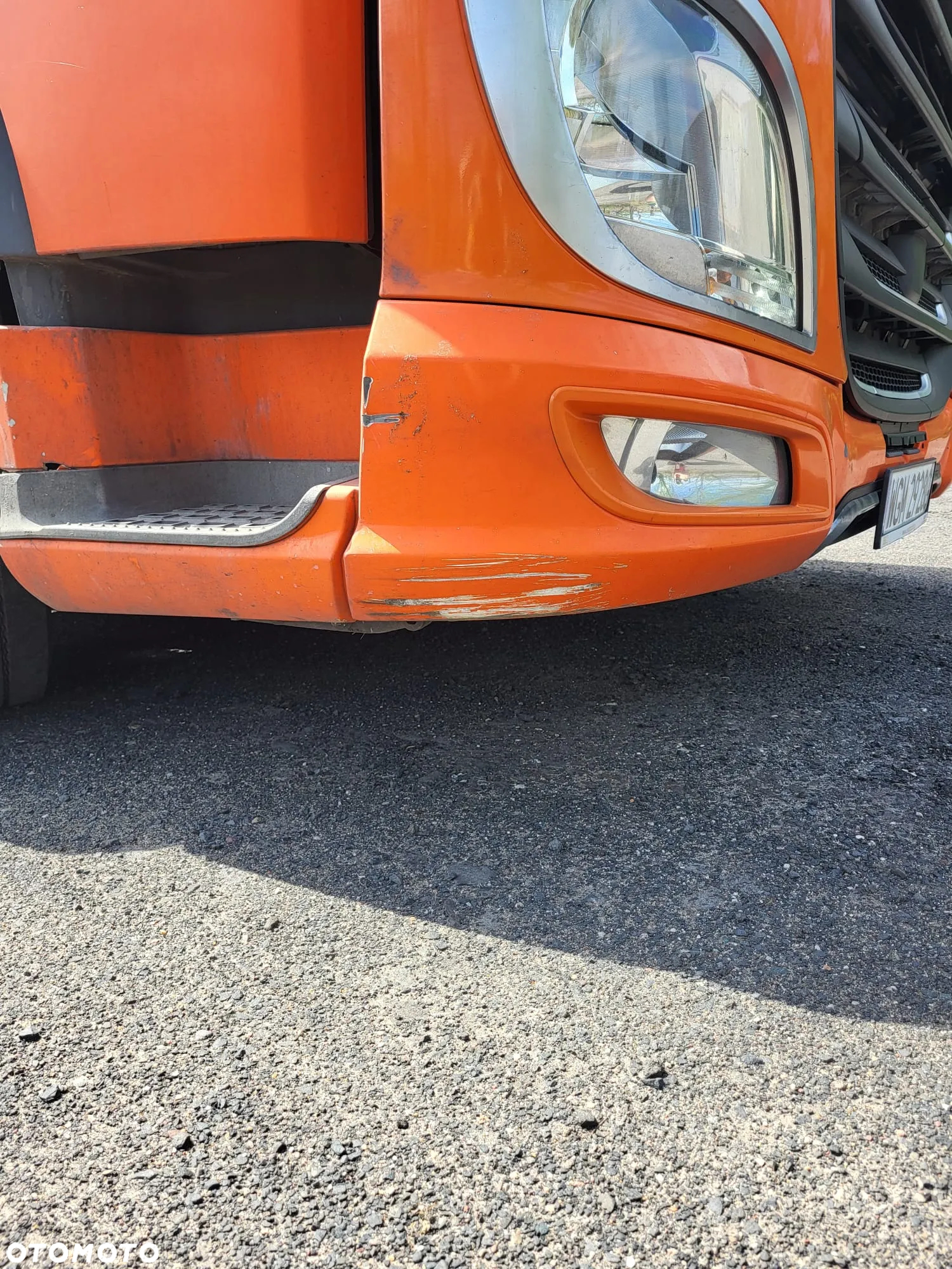 DAF 480XF - 12