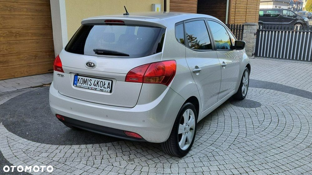 Kia Venga - 6