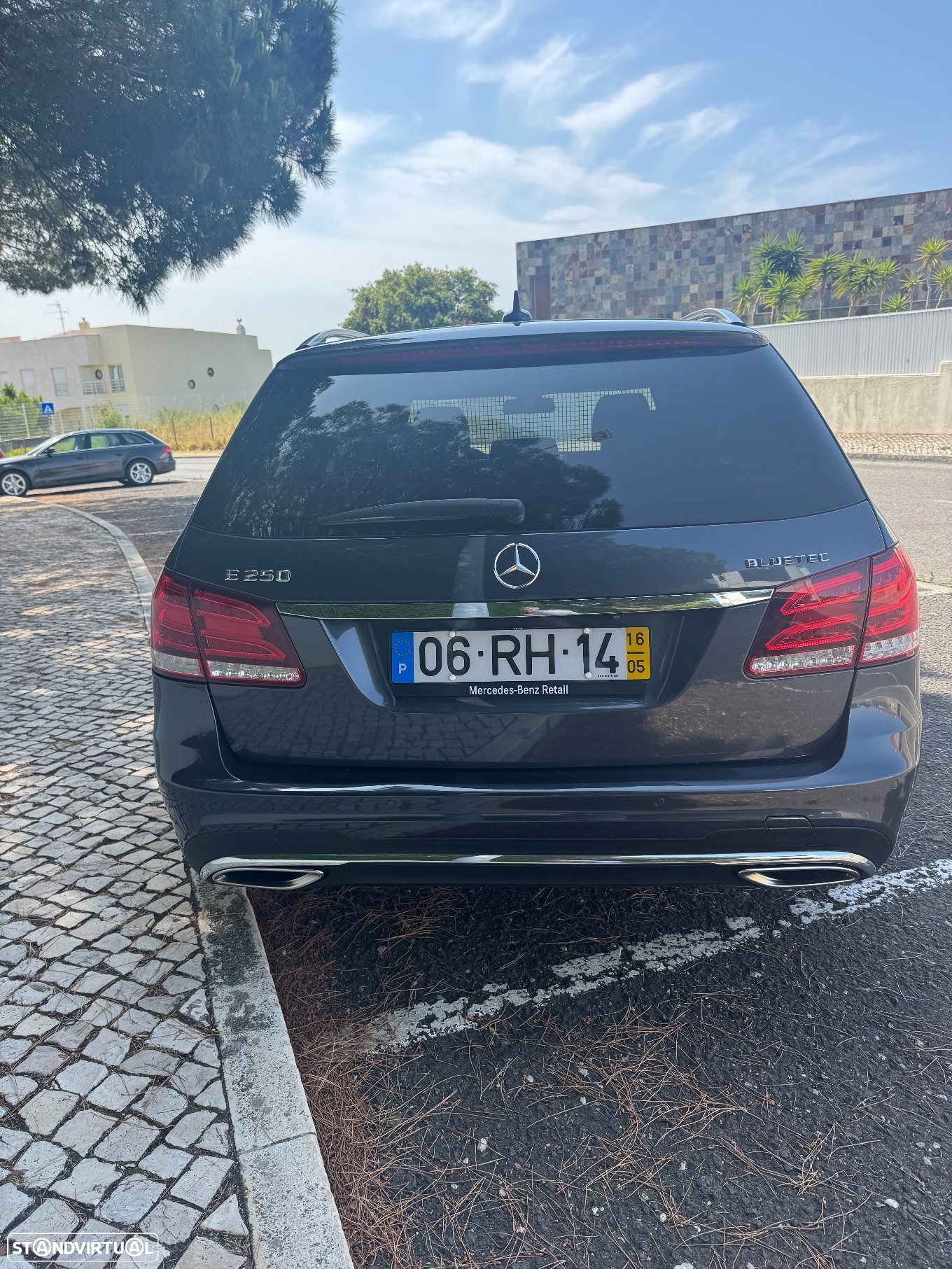 Mercedes-Benz E 250 BlueTEC Avantgarde Auto. - 6