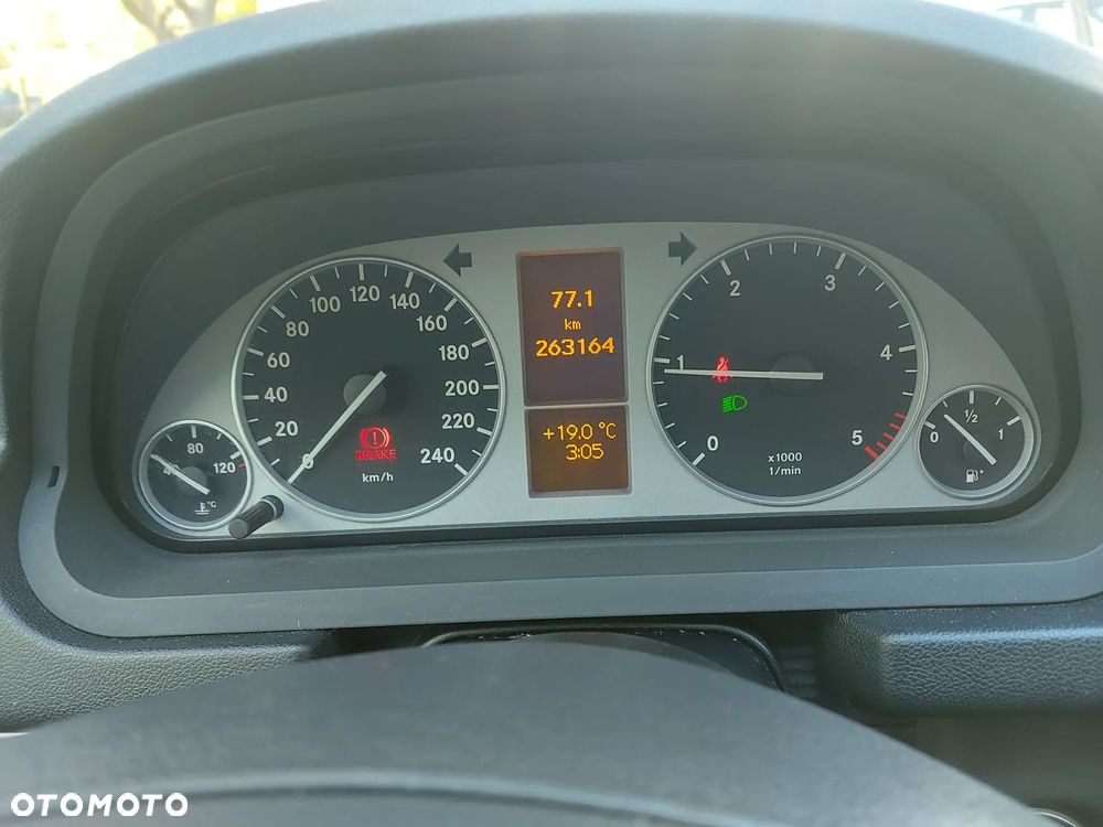 Mercedes-Benz Klasa B 200 CDI DPF SPORT EDITION - 10