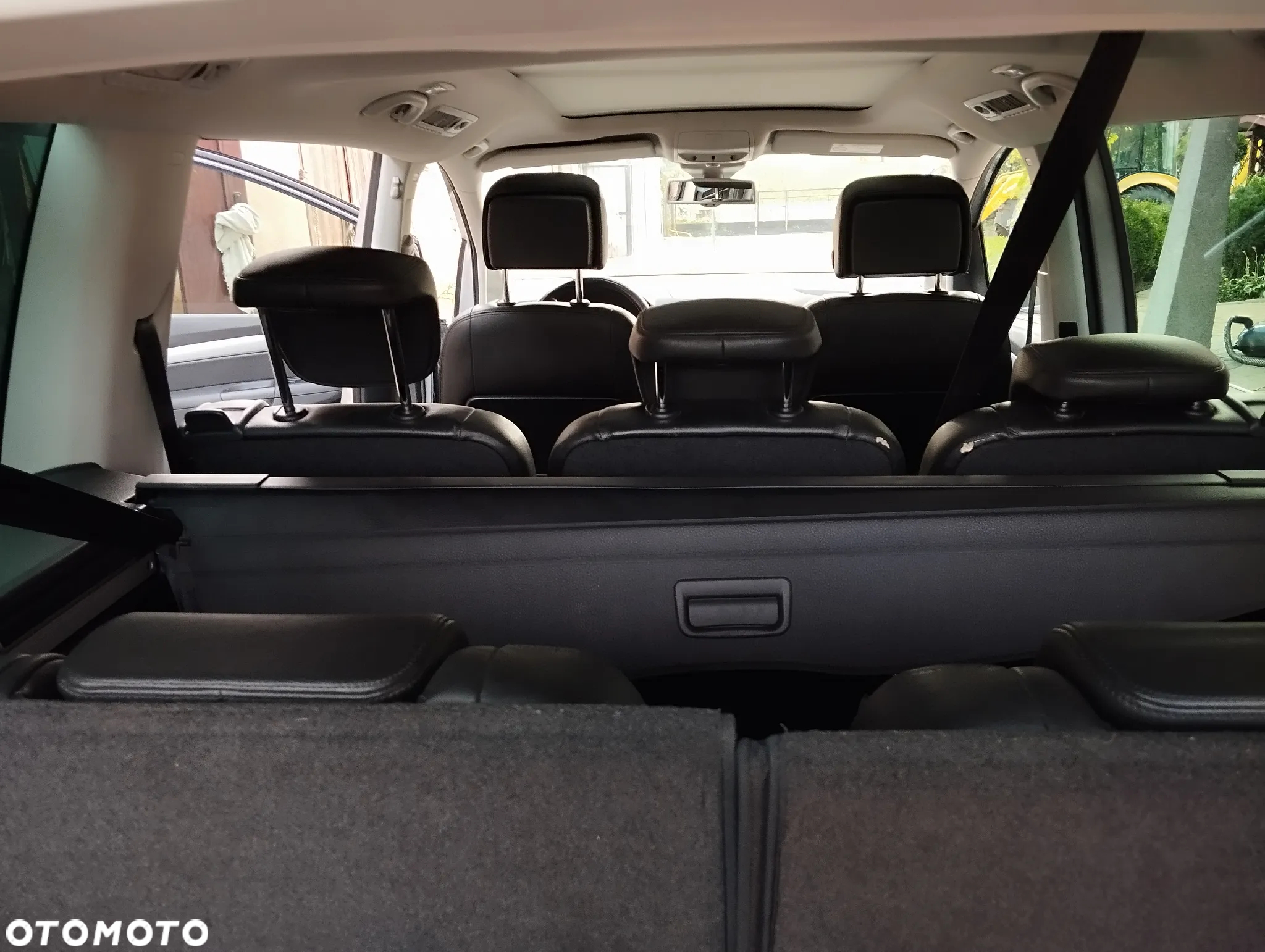 Volkswagen Sharan 2.0 TDI Highline - 14