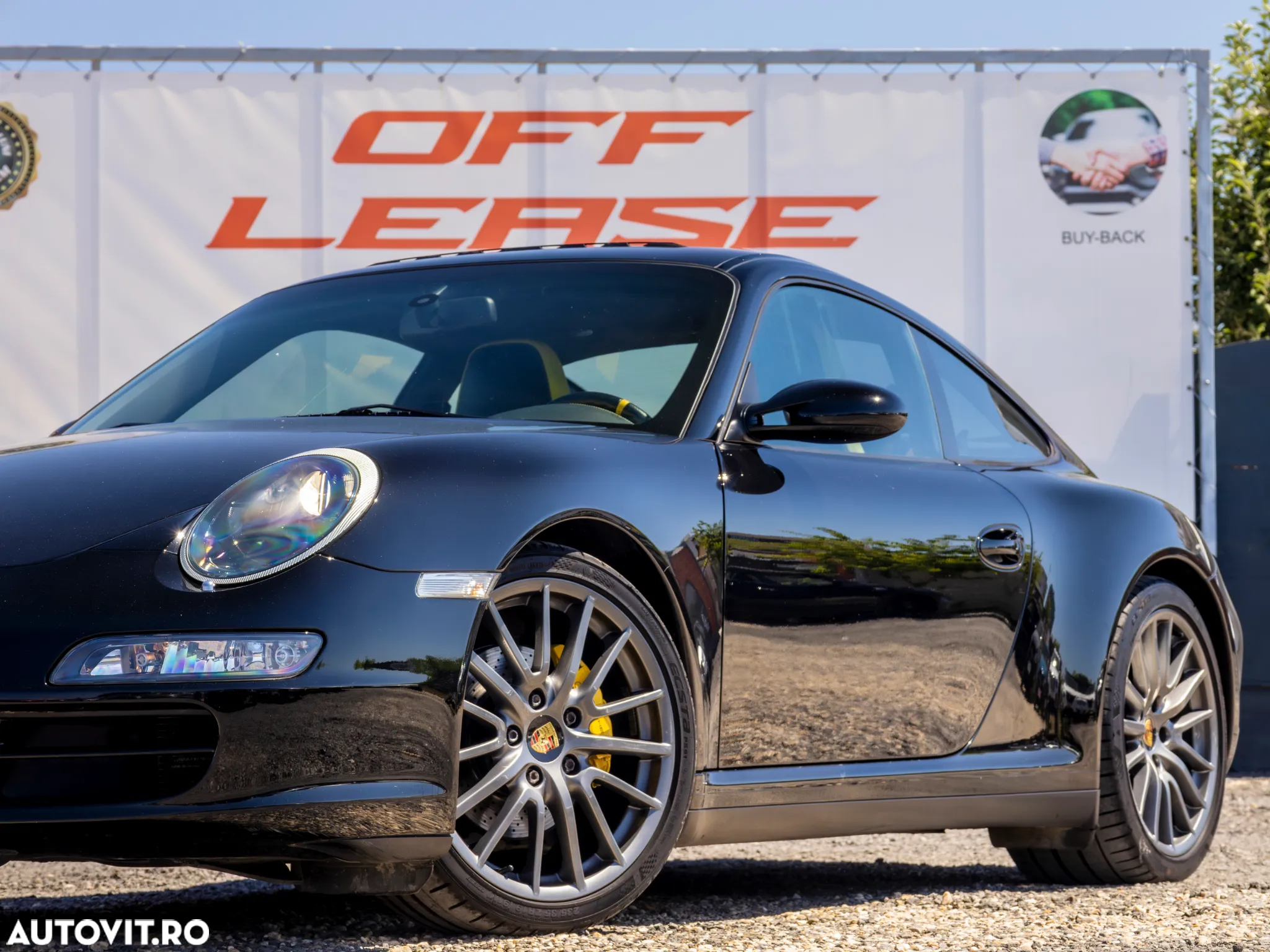 Porsche 911 Carrera 4 Tiptronic S - 9
