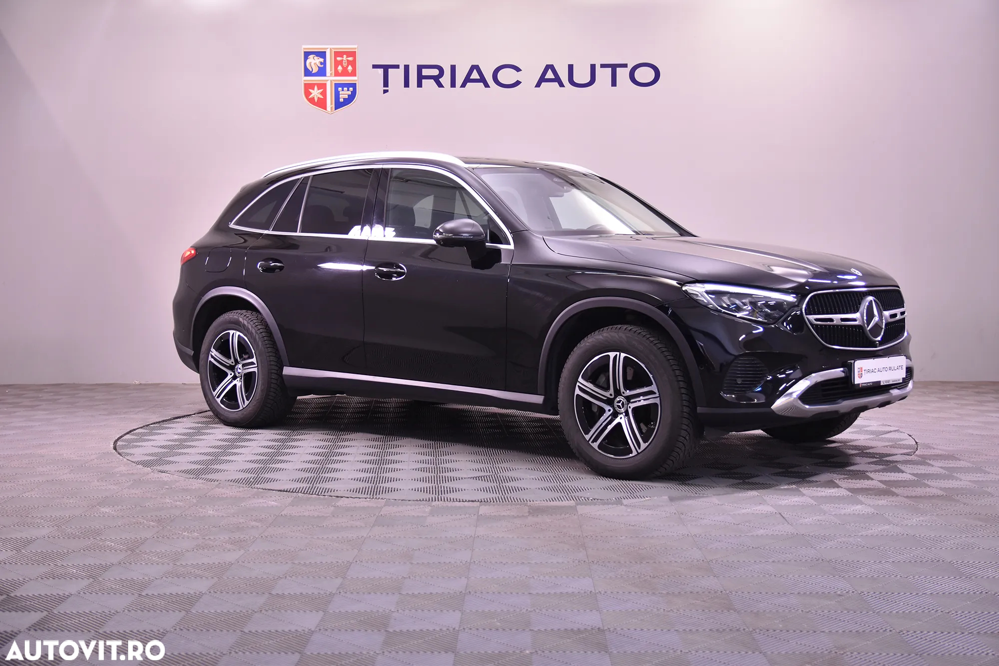 Mercedes-Benz GLC - 7