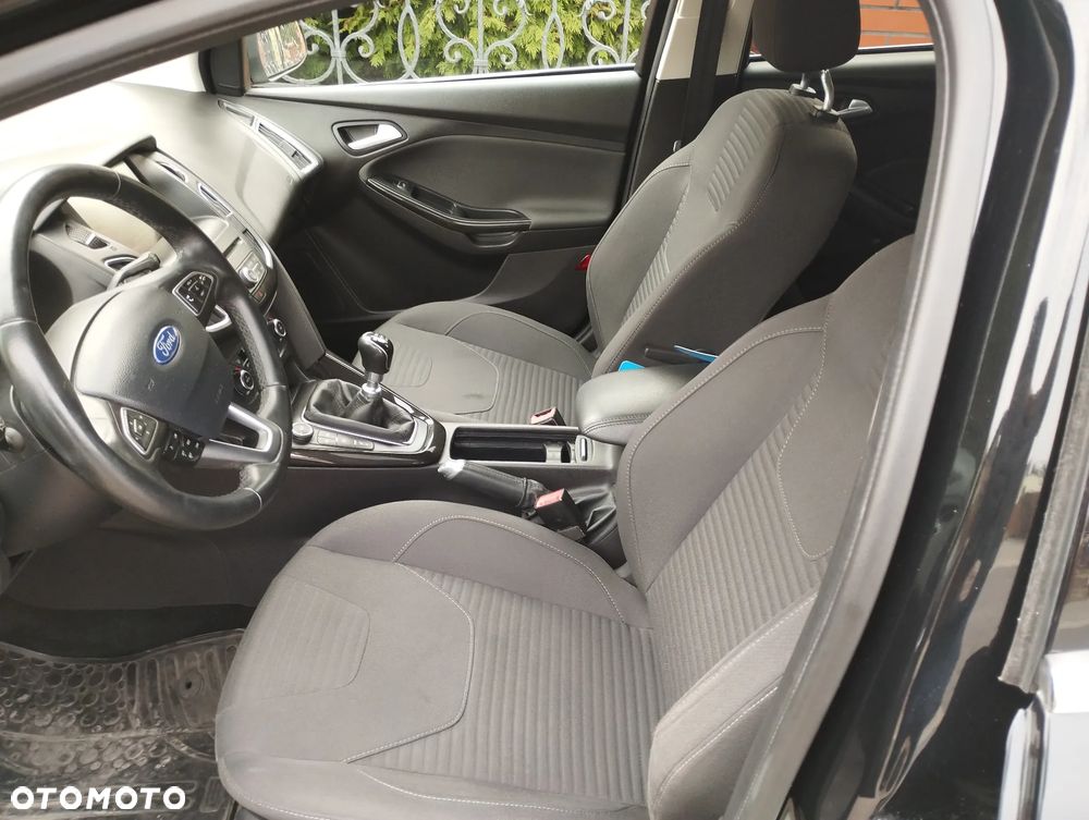 Ford Focus 1.5 TDCi DPF Start-Stopp-System Titanium - 14