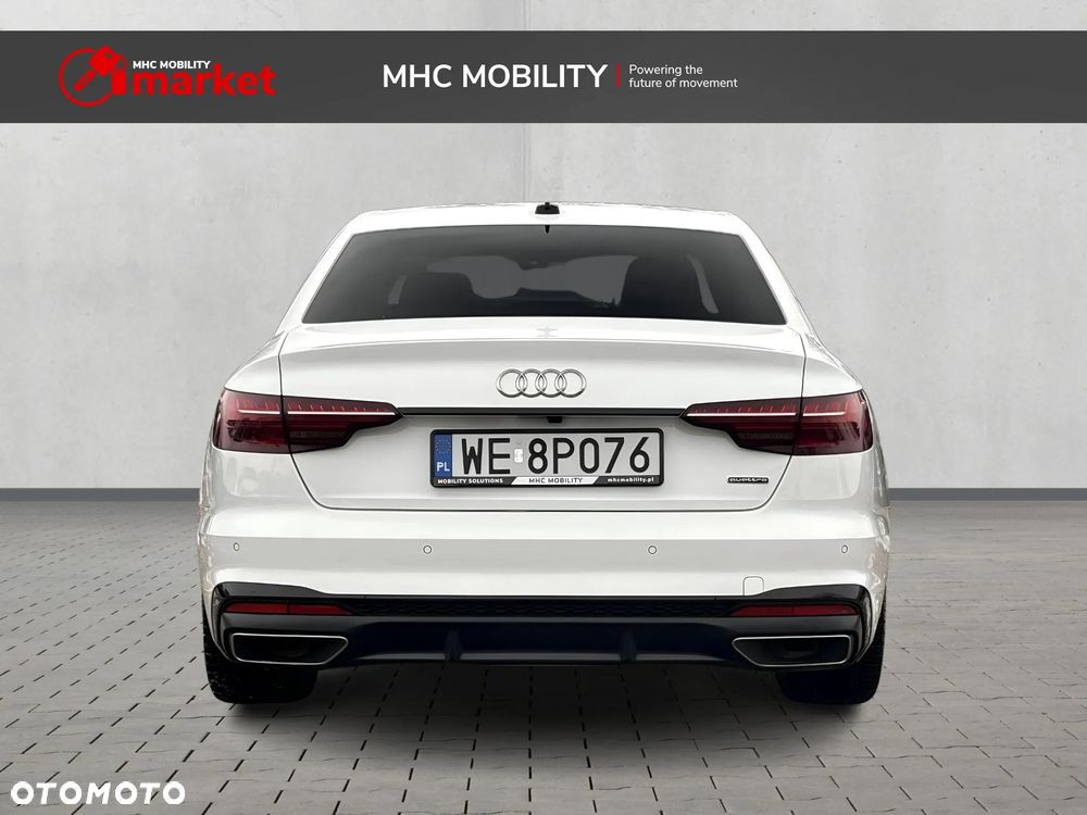 Audi A4 Limousine 40 TFSI mHEV Quattro S tronic - 4